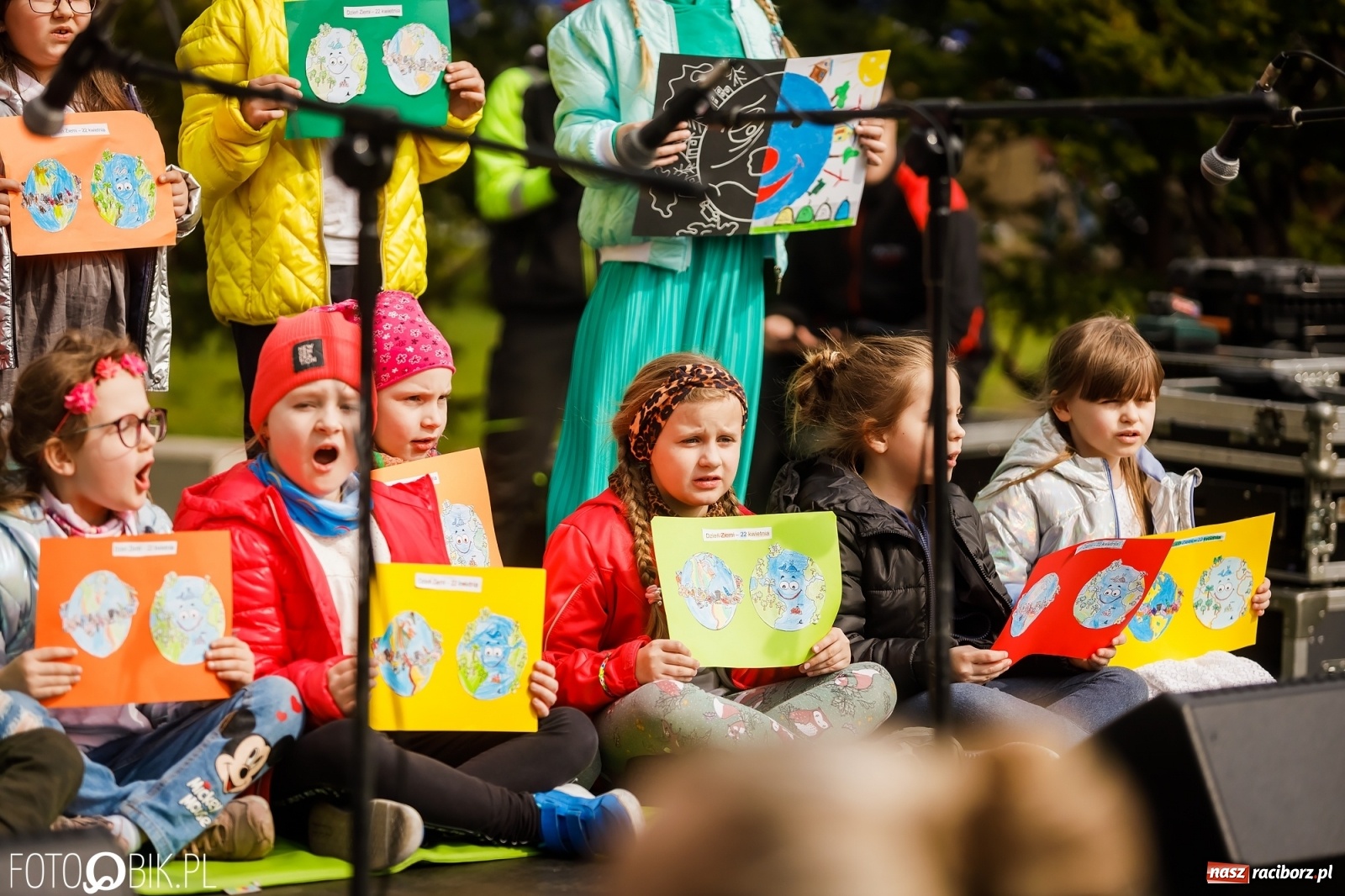 Zdjęcie w galerii na portalu naszraciborz.pl: Dzień Ziemi w Ogródku Jordanowskim przepełniony atrakcjami wiadomości z regionu