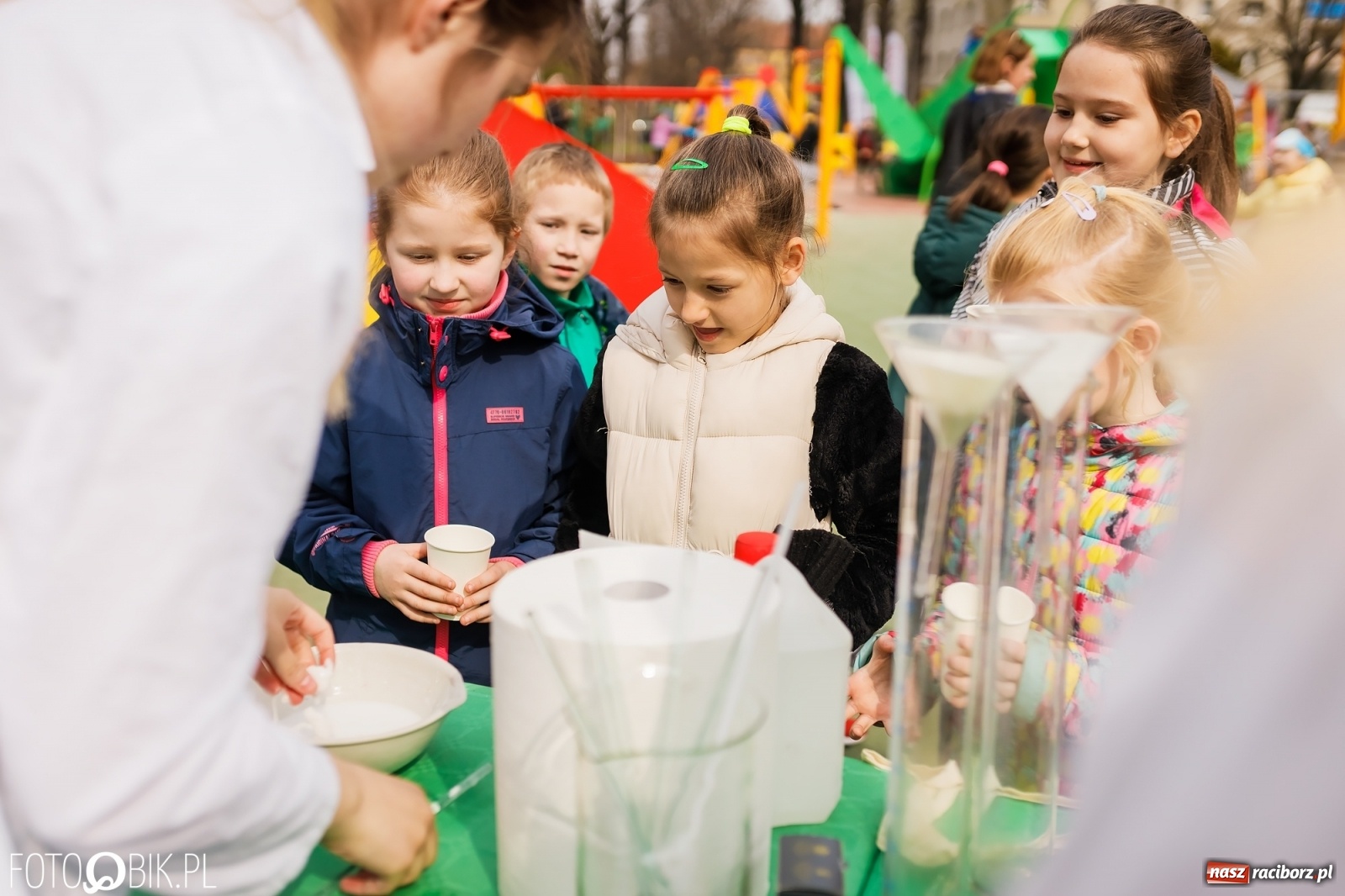 Zdjęcie w galerii na portalu naszraciborz.pl: Dzień Ziemi w Ogródku Jordanowskim przepełniony atrakcjami wiadomości z regionu