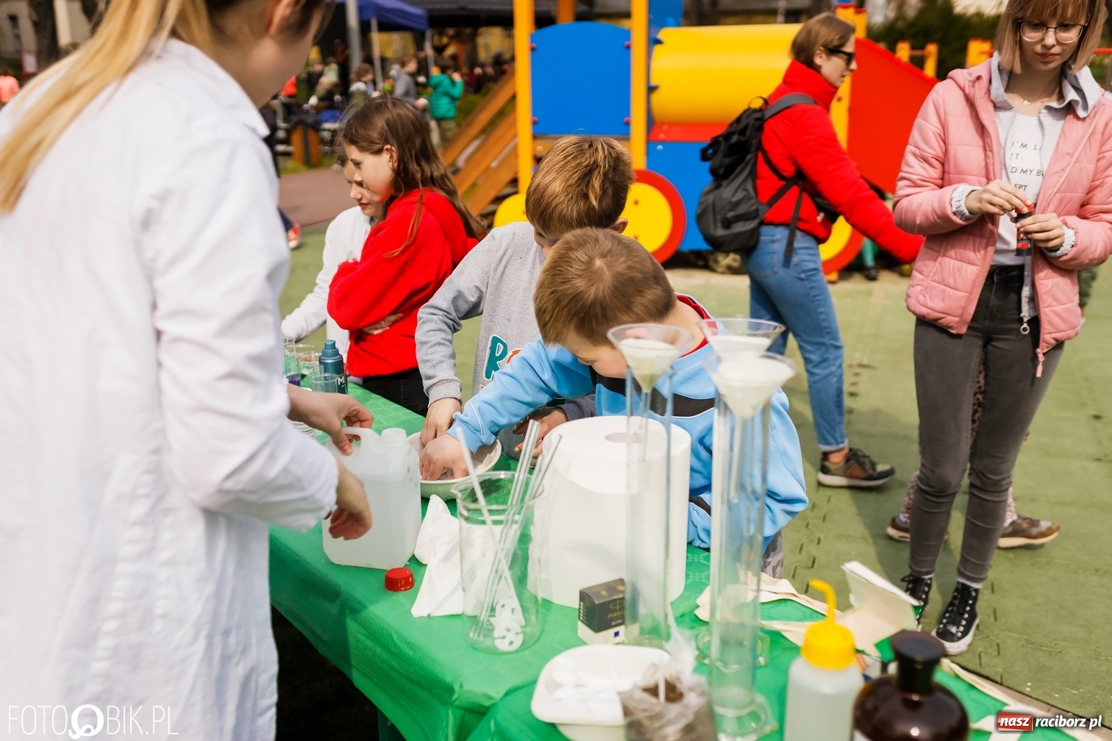 Zdjęcie w galerii na portalu naszraciborz.pl: Dzień Ziemi w Ogródku Jordanowskim przepełniony atrakcjami wiadomości z regionu