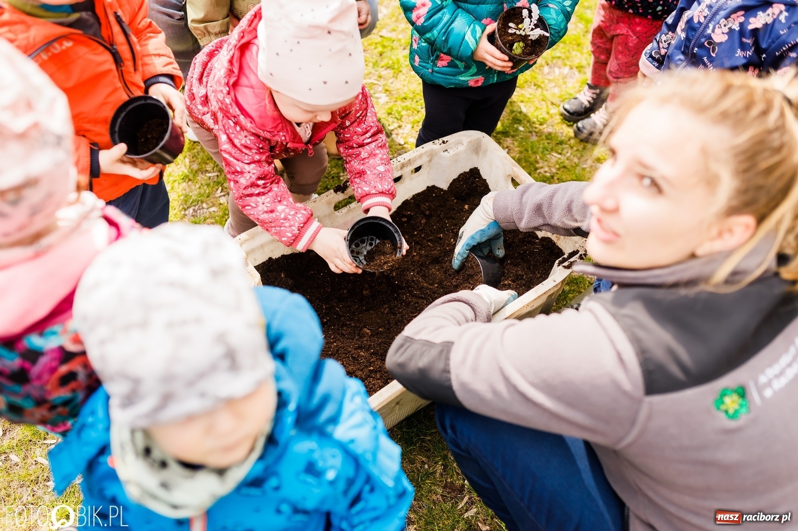Zdjęcie w galerii na portalu naszraciborz.pl: Dzień Ziemi w Ogródku Jordanowskim przepełniony atrakcjami wiadomości z regionu