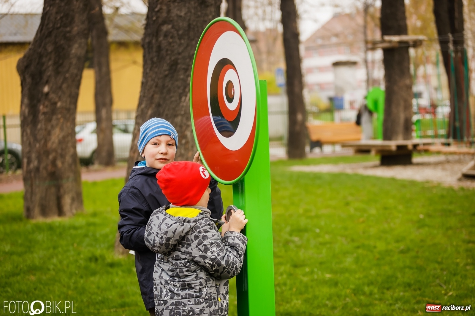 Zdjęcie w galerii na portalu naszraciborz.pl: Dzień Ziemi w Ogródku Jordanowskim przepełniony atrakcjami wiadomości z regionu