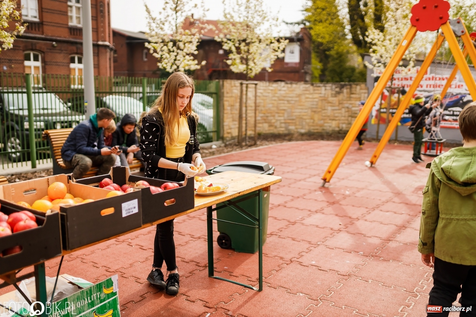 Zdjęcie w galerii na portalu naszraciborz.pl: Dzień Ziemi w Ogródku Jordanowskim przepełniony atrakcjami wiadomości z regionu