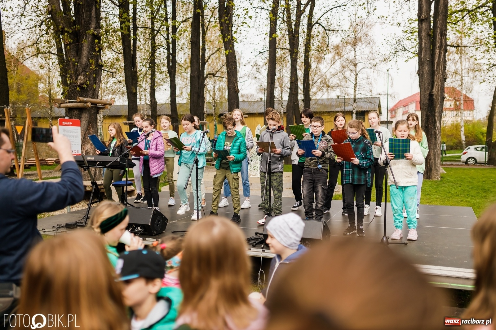 Zdjęcie w galerii na portalu naszraciborz.pl: Dzień Ziemi w Ogródku Jordanowskim przepełniony atrakcjami wiadomości z regionu