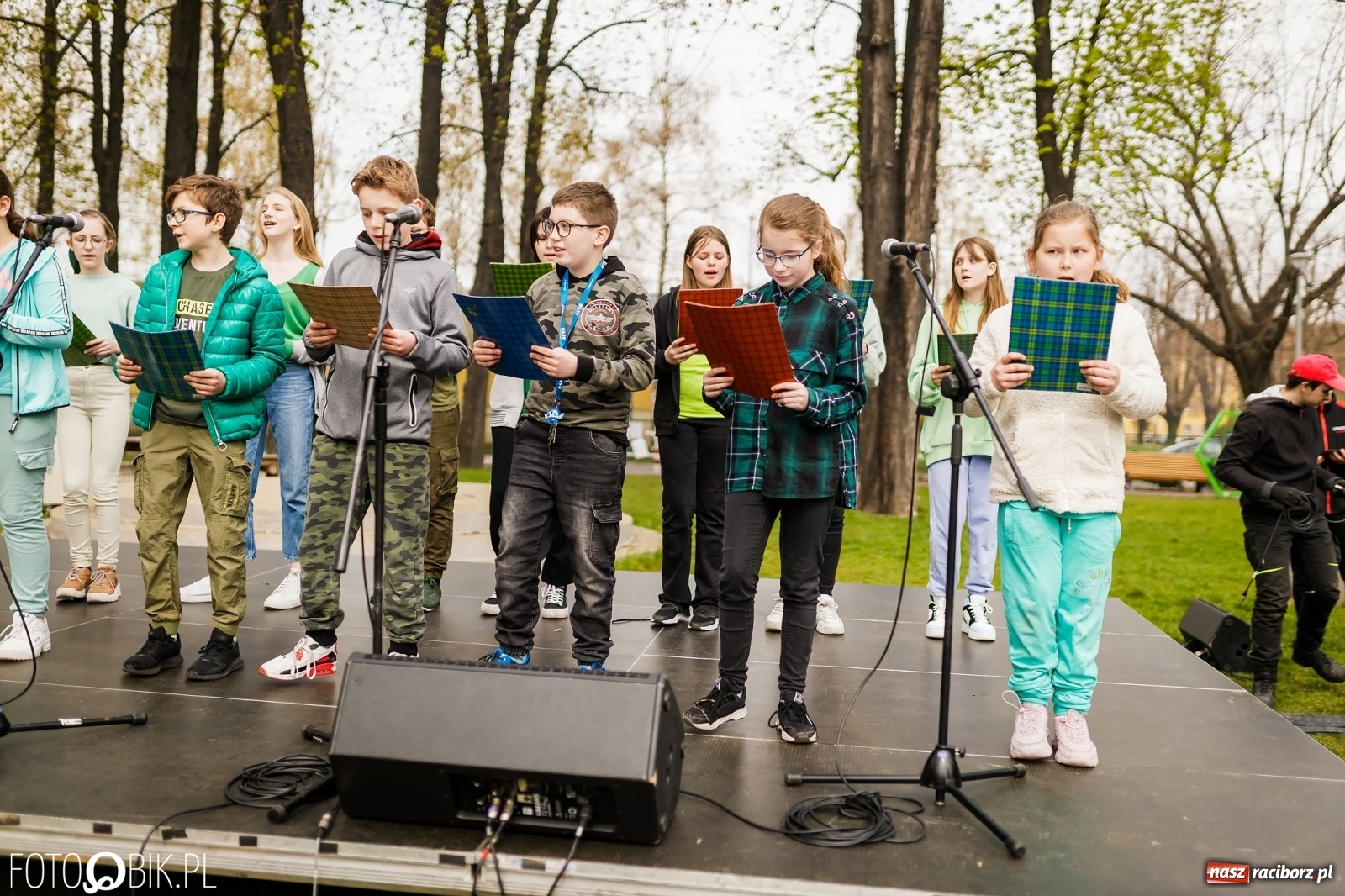Zdjęcie w galerii na portalu naszraciborz.pl: Dzień Ziemi w Ogródku Jordanowskim przepełniony atrakcjami wiadomości z regionu