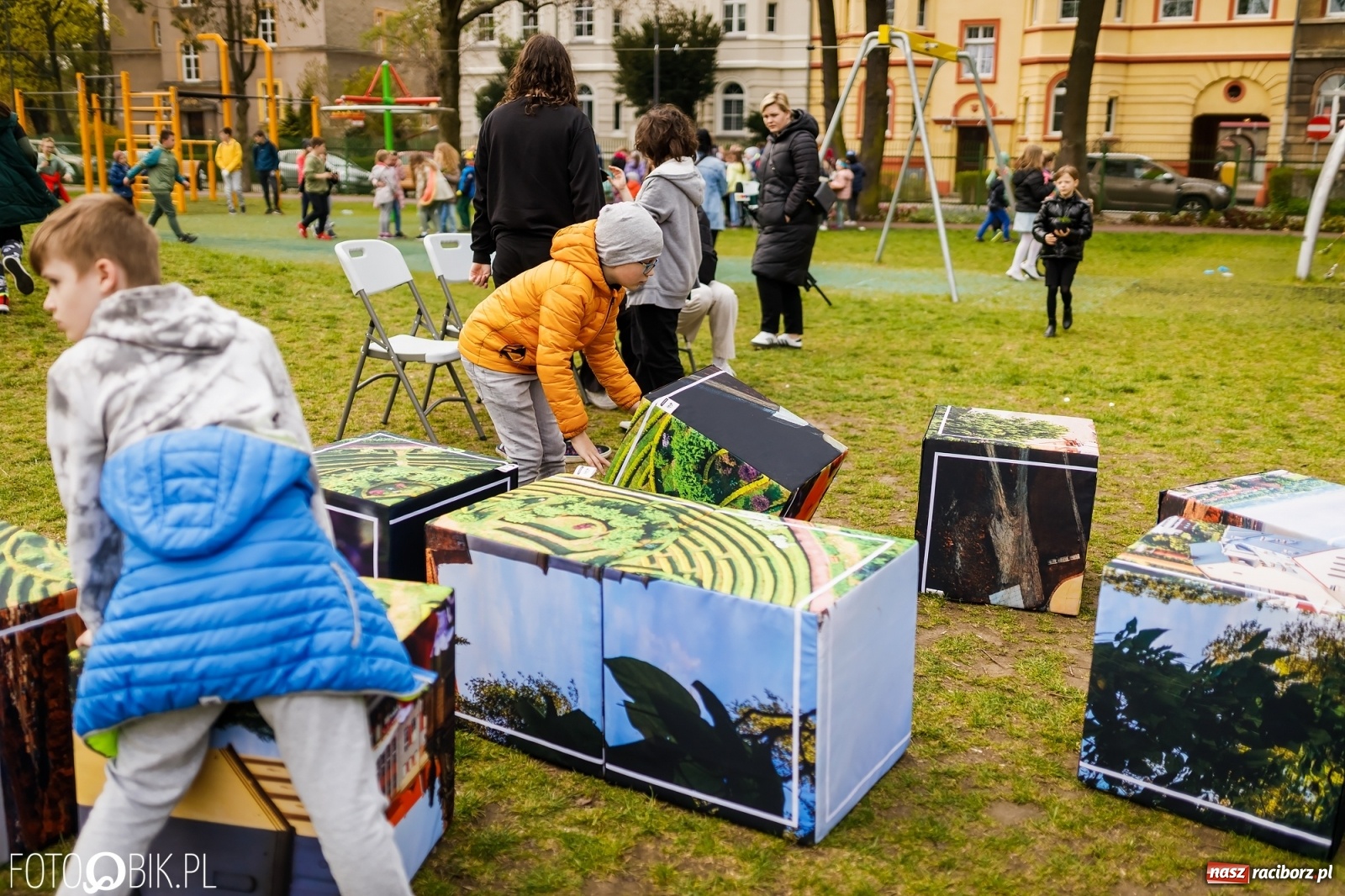 Zdjęcie w galerii na portalu naszraciborz.pl: Dzień Ziemi w Ogródku Jordanowskim przepełniony atrakcjami wiadomości z regionu