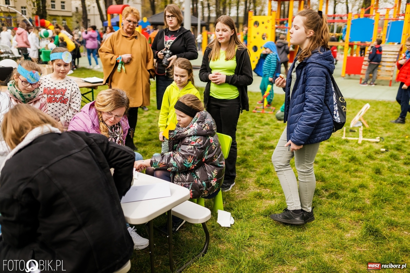 Zdjęcie w galerii na portalu naszraciborz.pl: Dzień Ziemi w Ogródku Jordanowskim przepełniony atrakcjami wiadomości z regionu