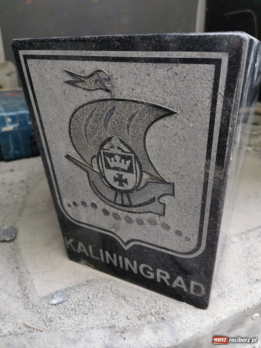 Zdjęcie w galerii na portalu naszraciborz.pl: Na ulicy Długiej drobna zmiana o dużym znaczeniu wiadomości z regionu