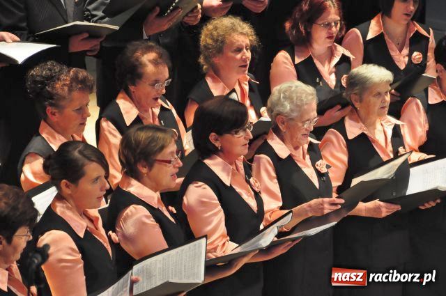 Zdjęcie w galerii na portalu naszraciborz.pl: Grand Prix dla chóru z Rud wiadomości z regionu