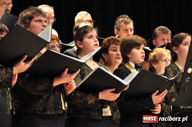 Zdjęcie w galerii na portalu naszraciborz.pl: Grand Prix dla chóru z Rud wiadomości z regionu