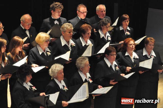 Zdjęcie w galerii na portalu naszraciborz.pl: Grand Prix dla chóru z Rud wiadomości z regionu