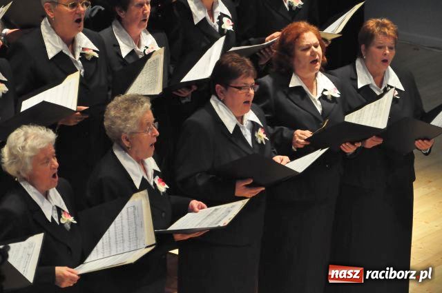 Zdjęcie w galerii na portalu naszraciborz.pl: Grand Prix dla chóru z Rud wiadomości z regionu