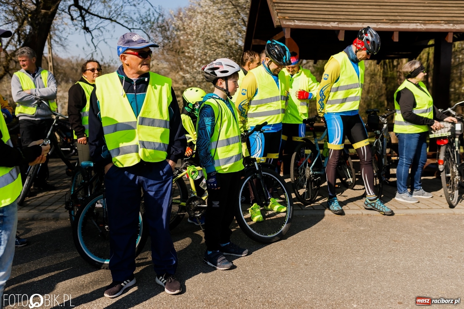 Zdjęcie w galerii na portalu naszraciborz.pl: Wiosna radosna. Rajd rowerowy przez Gminę Krzyżanowice wiadomości z regionu