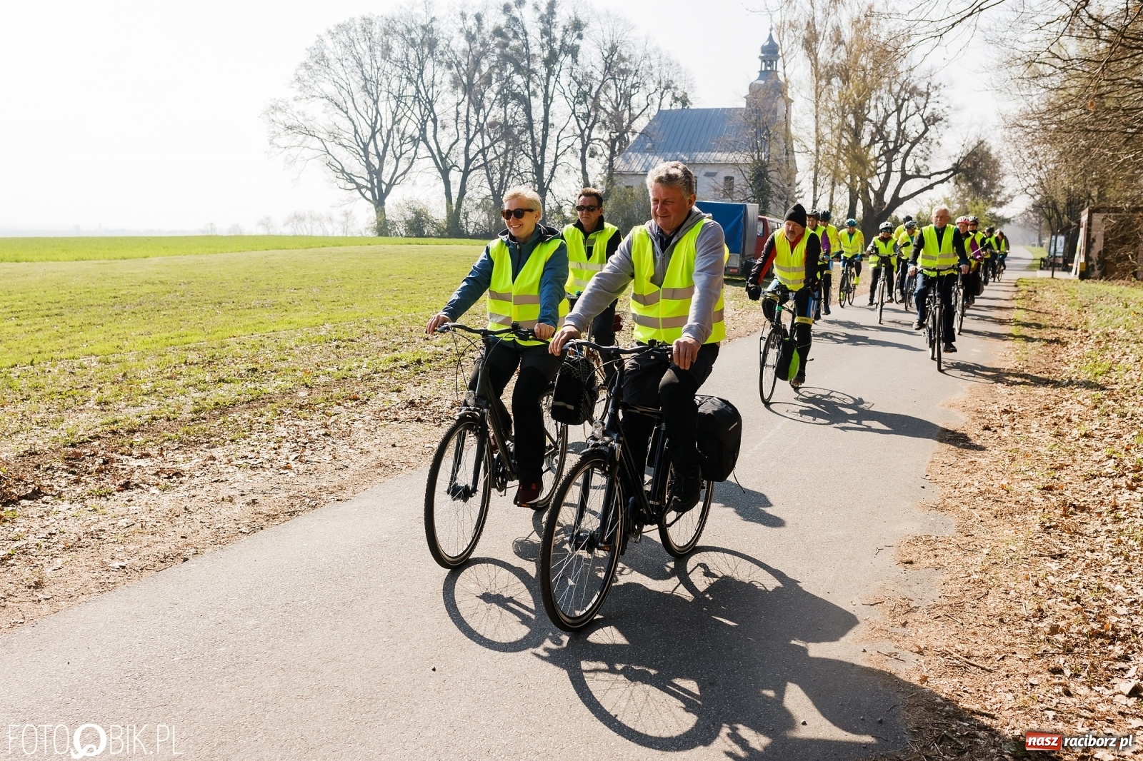 Zdjęcie w galerii na portalu naszraciborz.pl: Wiosna radosna. Rajd rowerowy przez Gminę Krzyżanowice wiadomości z regionu