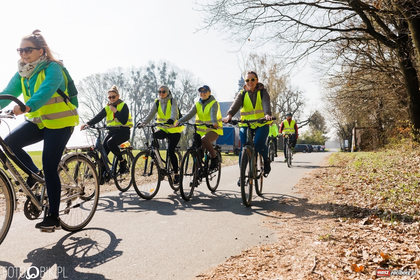 Zdjęcie w galerii na portalu naszraciborz.pl: Wiosna radosna. Rajd rowerowy przez Gminę Krzyżanowice wiadomości z regionu