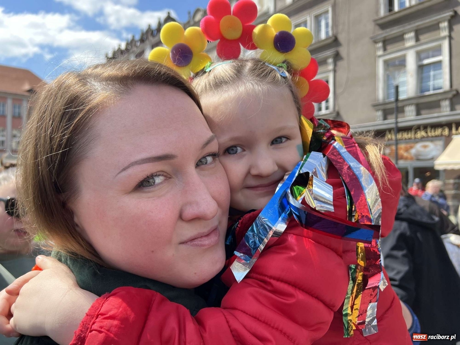 Zdjęcie w galerii na portalu naszraciborz.pl: Ukraińskie śniadanie wielkanocne na raciborskim Rynku [FOTO i WIDEO] wiadomości z regionu