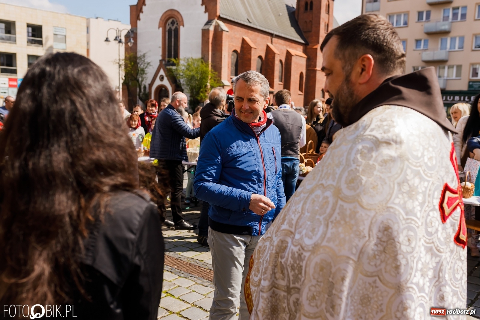 Zdjęcie w galerii na portalu naszraciborz.pl: Ukraińskie śniadanie wielkanocne na raciborskim Rynku [FOTO i WIDEO] wiadomości z regionu