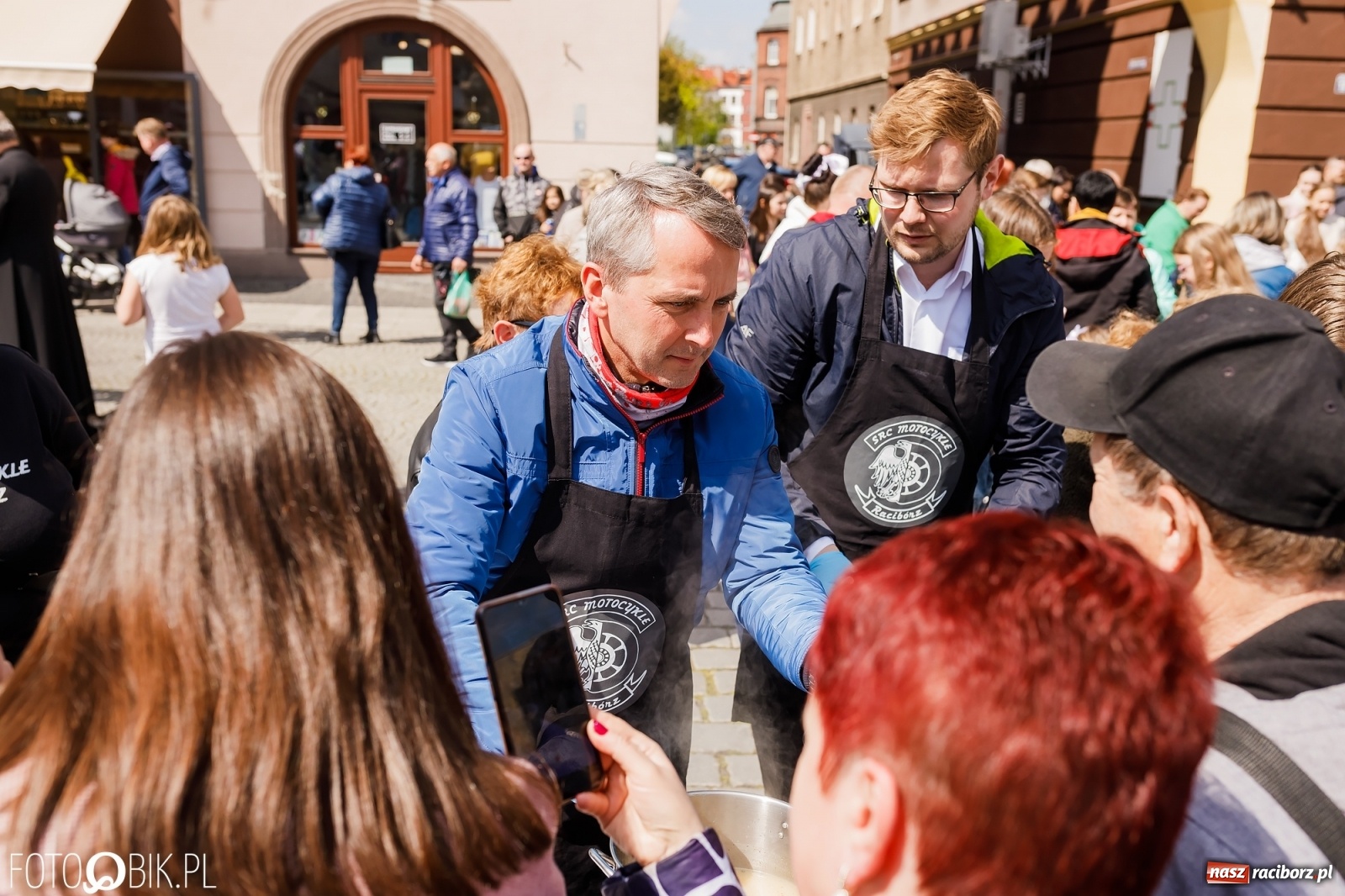 Zdjęcie w galerii na portalu naszraciborz.pl: Ukraińskie śniadanie wielkanocne na raciborskim Rynku [FOTO i WIDEO] wiadomości z regionu
