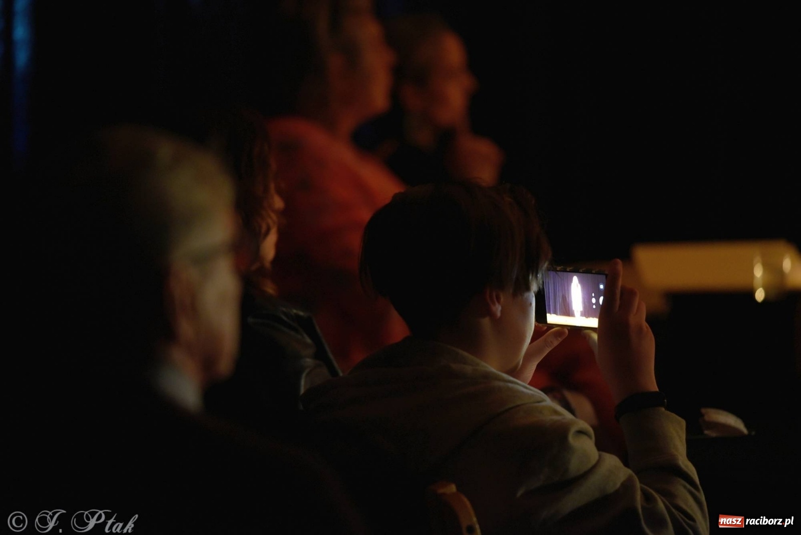 Zdjęcie w galerii na portalu naszraciborz.pl: Podium dla dwóch raciborzanek. 67. Ogólnopolski Konkurs Recytatorski w Strzesze wiadomości z regionu
