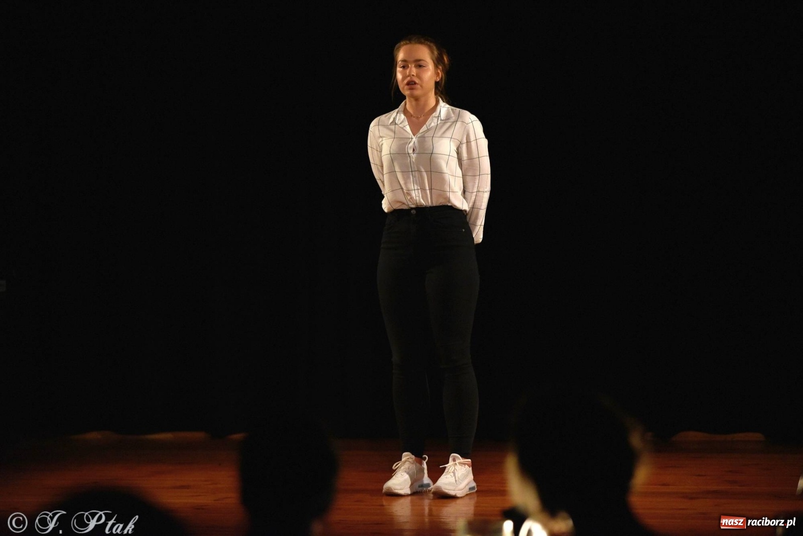 Zdjęcie w galerii na portalu naszraciborz.pl: Podium dla dwóch raciborzanek. 67. Ogólnopolski Konkurs Recytatorski w Strzesze wiadomości z regionu