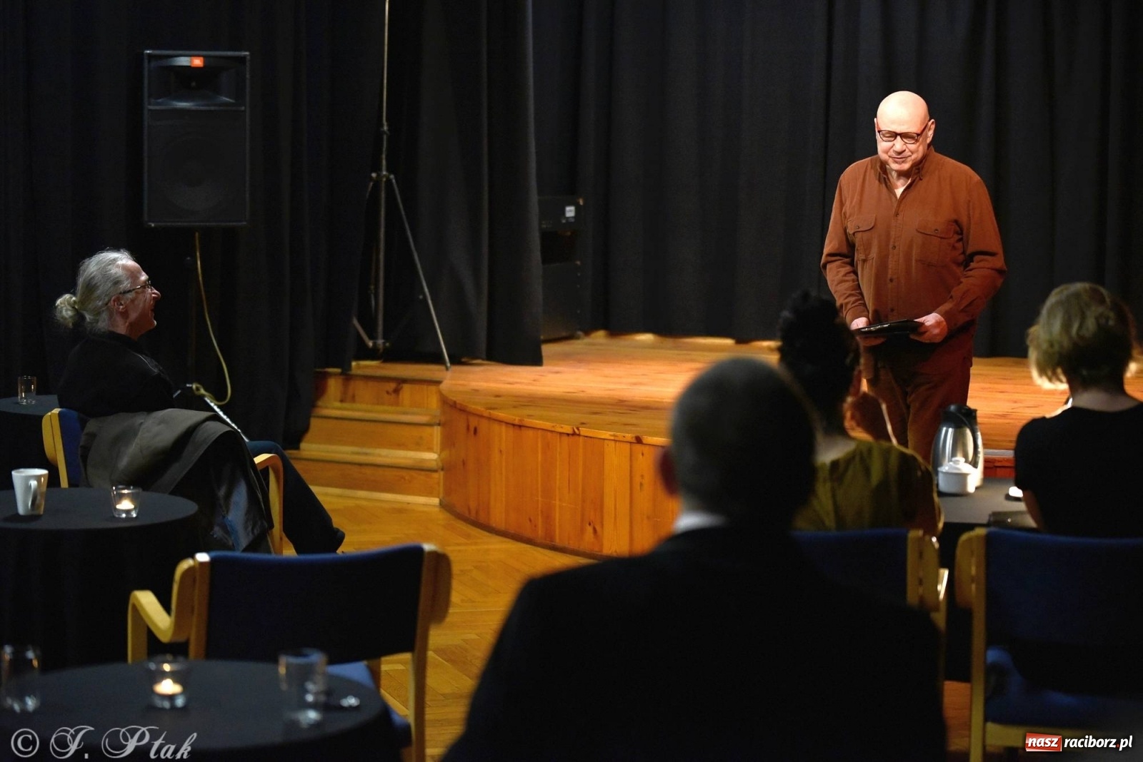 Zdjęcie w galerii na portalu naszraciborz.pl: Podium dla dwóch raciborzanek. 67. Ogólnopolski Konkurs Recytatorski w Strzesze wiadomości z regionu