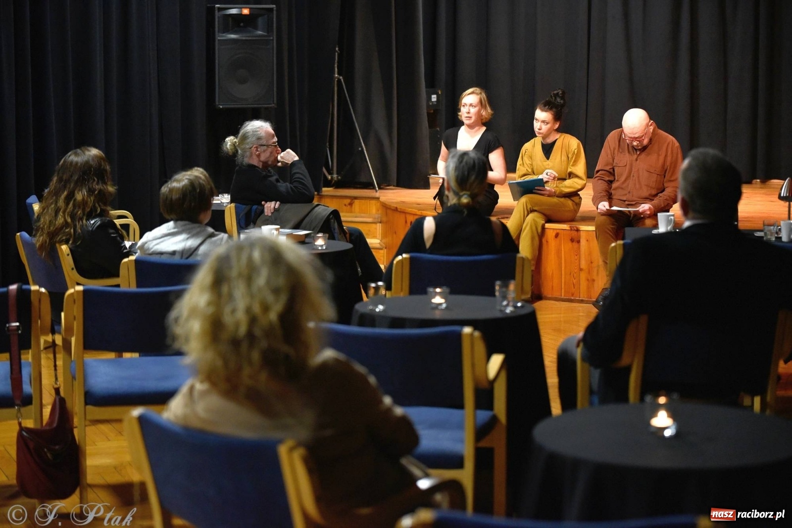 Zdjęcie w galerii na portalu naszraciborz.pl: Podium dla dwóch raciborzanek. 67. Ogólnopolski Konkurs Recytatorski w Strzesze wiadomości z regionu