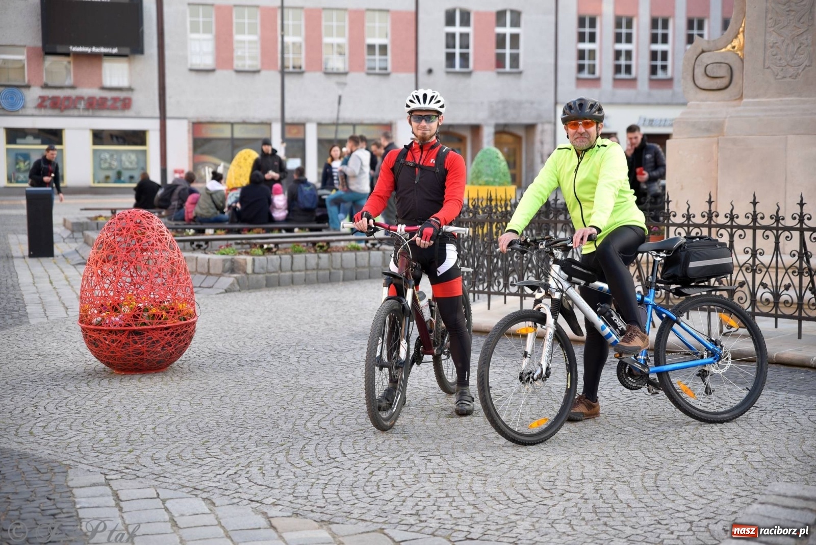 Zdjęcie w galerii na portalu naszraciborz.pl: Rower to power i wiosenna raciborska nocka rowerowa [FOTO] wiadomości z regionu