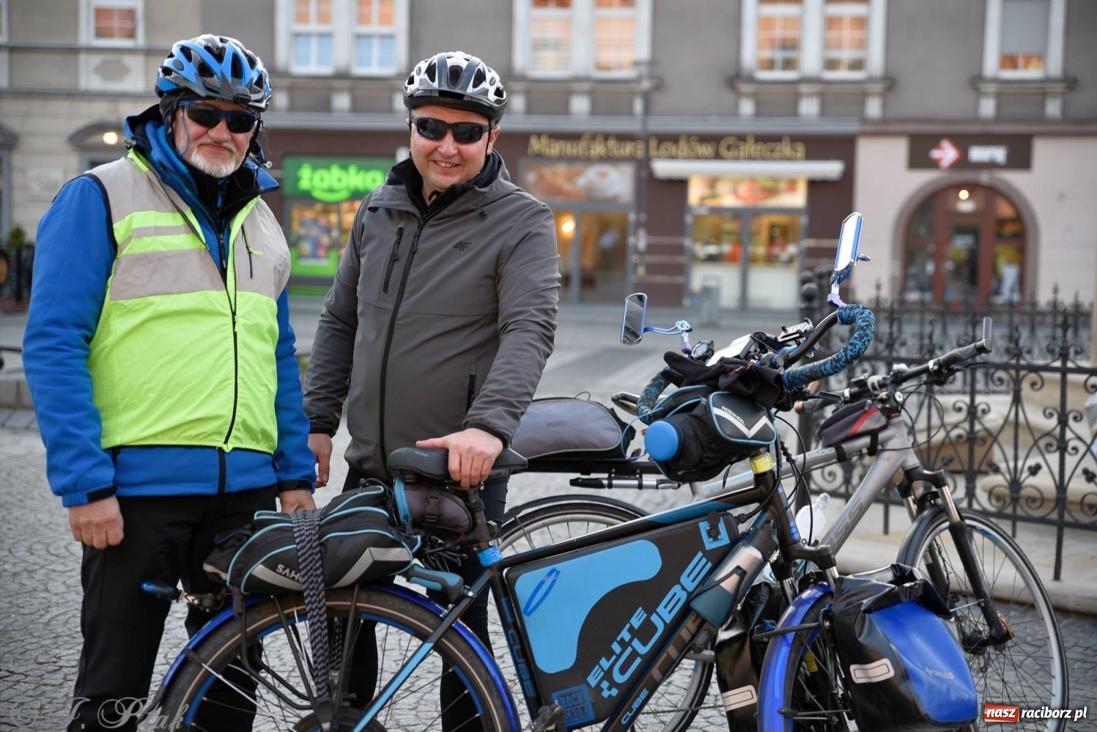 Zdjęcie w galerii na portalu naszraciborz.pl: Rower to power i wiosenna raciborska nocka rowerowa [FOTO] wiadomości z regionu