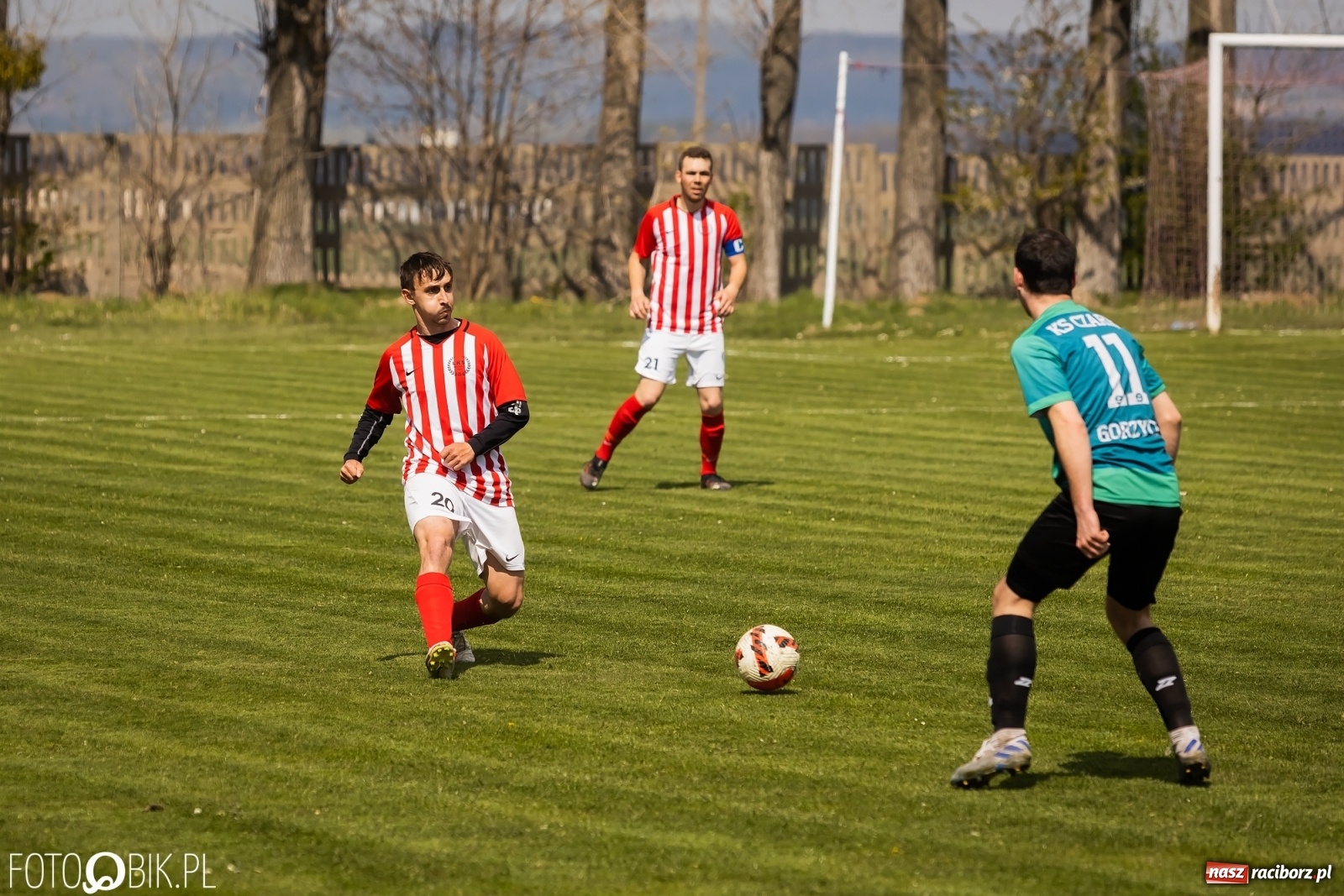 Zdjęcie w galerii na portalu naszraciborz.pl: Owsiszcze znów zwycięskie. Passa rezerw Gorzyc przerwana [FOTO] wiadomości z regionu