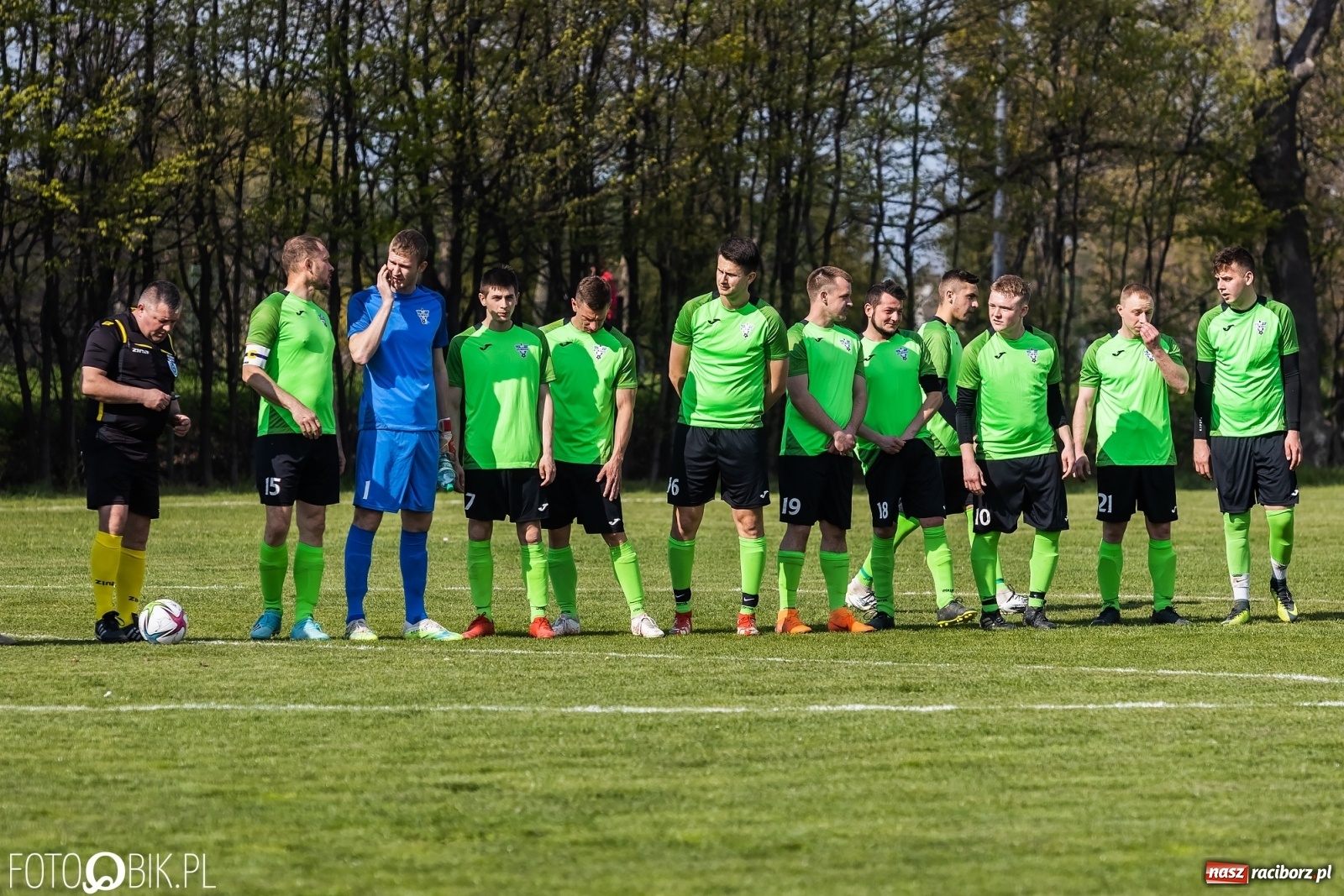 Zdjęcie w galerii na portalu naszraciborz.pl: C klasa. Wicher postraszył lidera z Wojnowic [FOTO] wiadomości z regionu