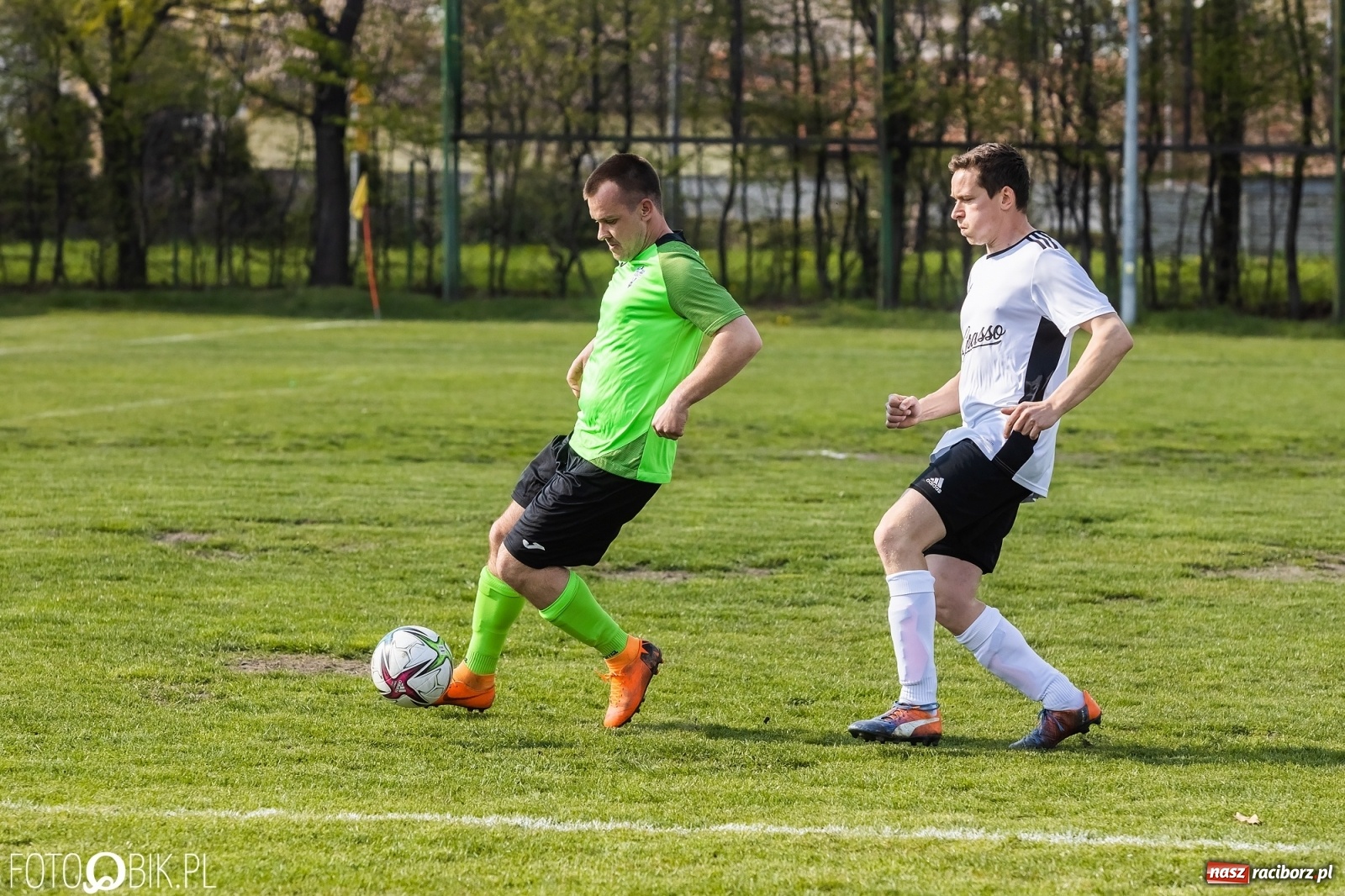 Zdjęcie w galerii na portalu naszraciborz.pl: C klasa. Wicher postraszył lidera z Wojnowic [FOTO] wiadomości z regionu