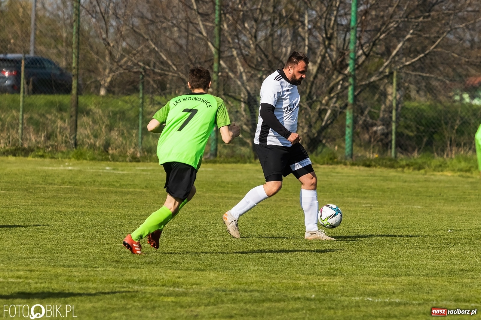 Zdjęcie w galerii na portalu naszraciborz.pl: C klasa. Wicher postraszył lidera z Wojnowic [FOTO] wiadomości z regionu