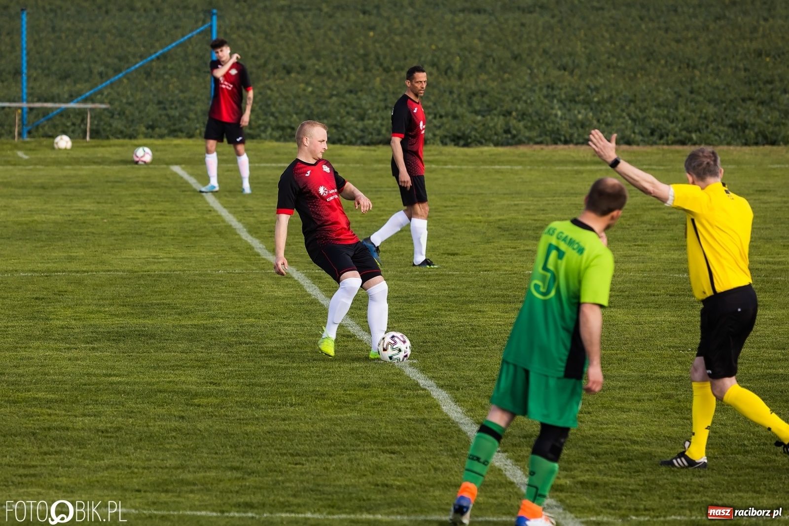 Zdjęcie w galerii na portalu naszraciborz.pl: Osiem do zera, Pietraszyn żegna outsidera [FOTO] wiadomości z regionu