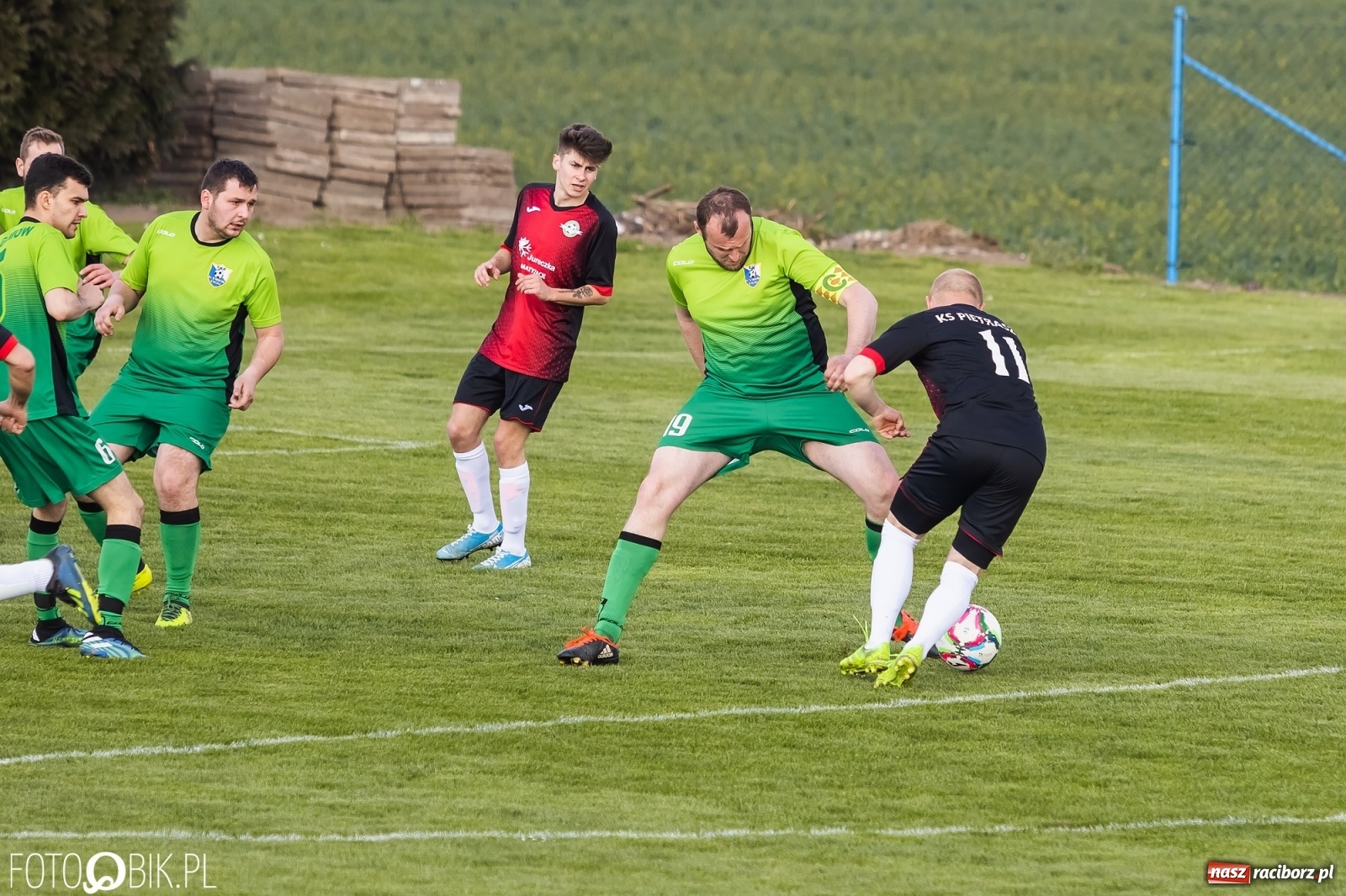 Zdjęcie w galerii na portalu naszraciborz.pl: Osiem do zera, Pietraszyn żegna outsidera [FOTO] wiadomości z regionu