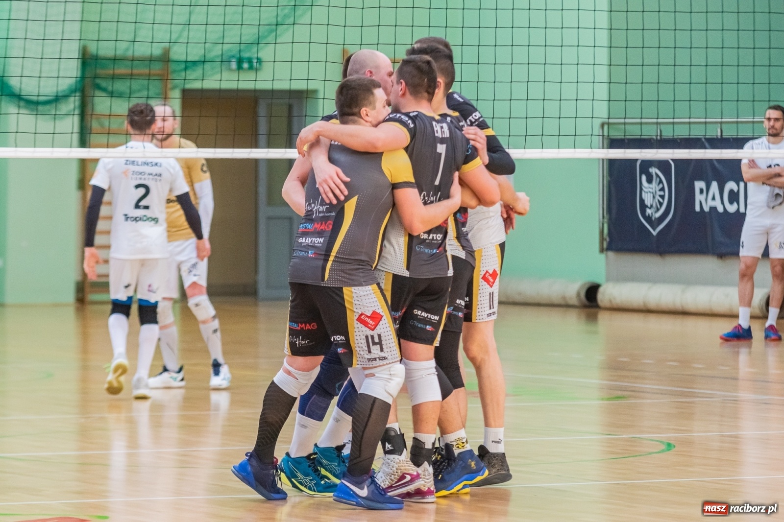 Zdjęcie w galerii na portalu naszraciborz.pl: Lunatycy zdetronizowani. XXV sezon RLPS za nami [FOTO i WIDEO] wiadomości z regionu