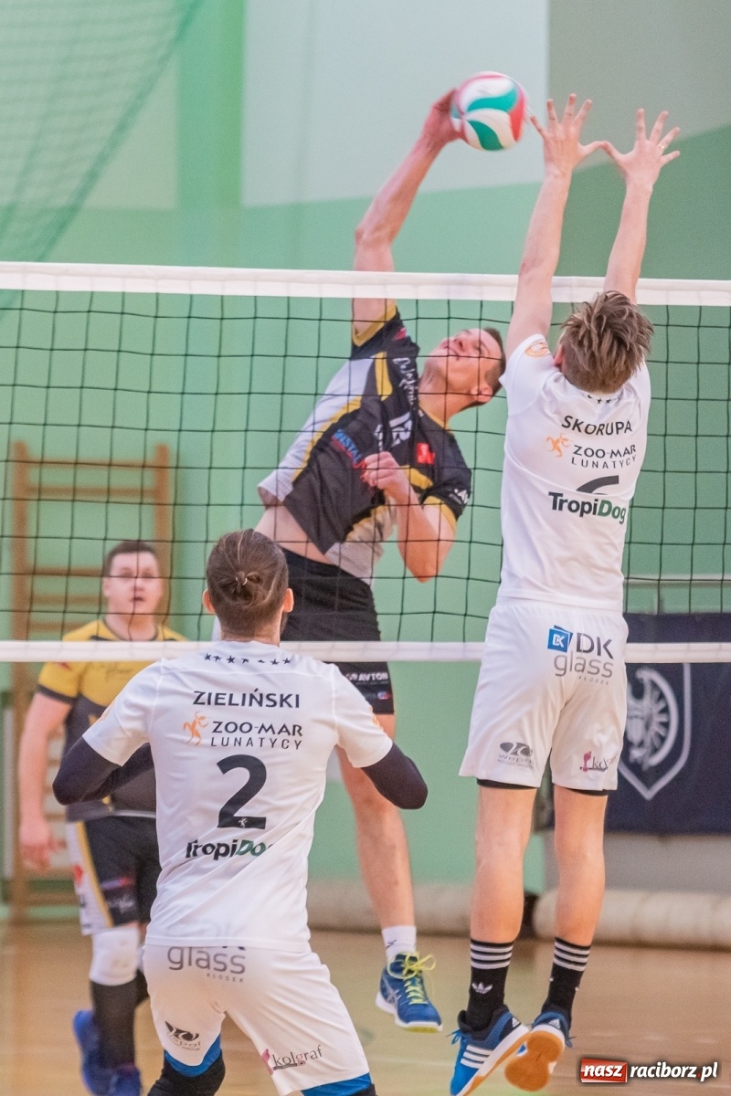 Zdjęcie w galerii na portalu naszraciborz.pl: Lunatycy zdetronizowani. XXV sezon RLPS za nami [FOTO i WIDEO] wiadomości z regionu