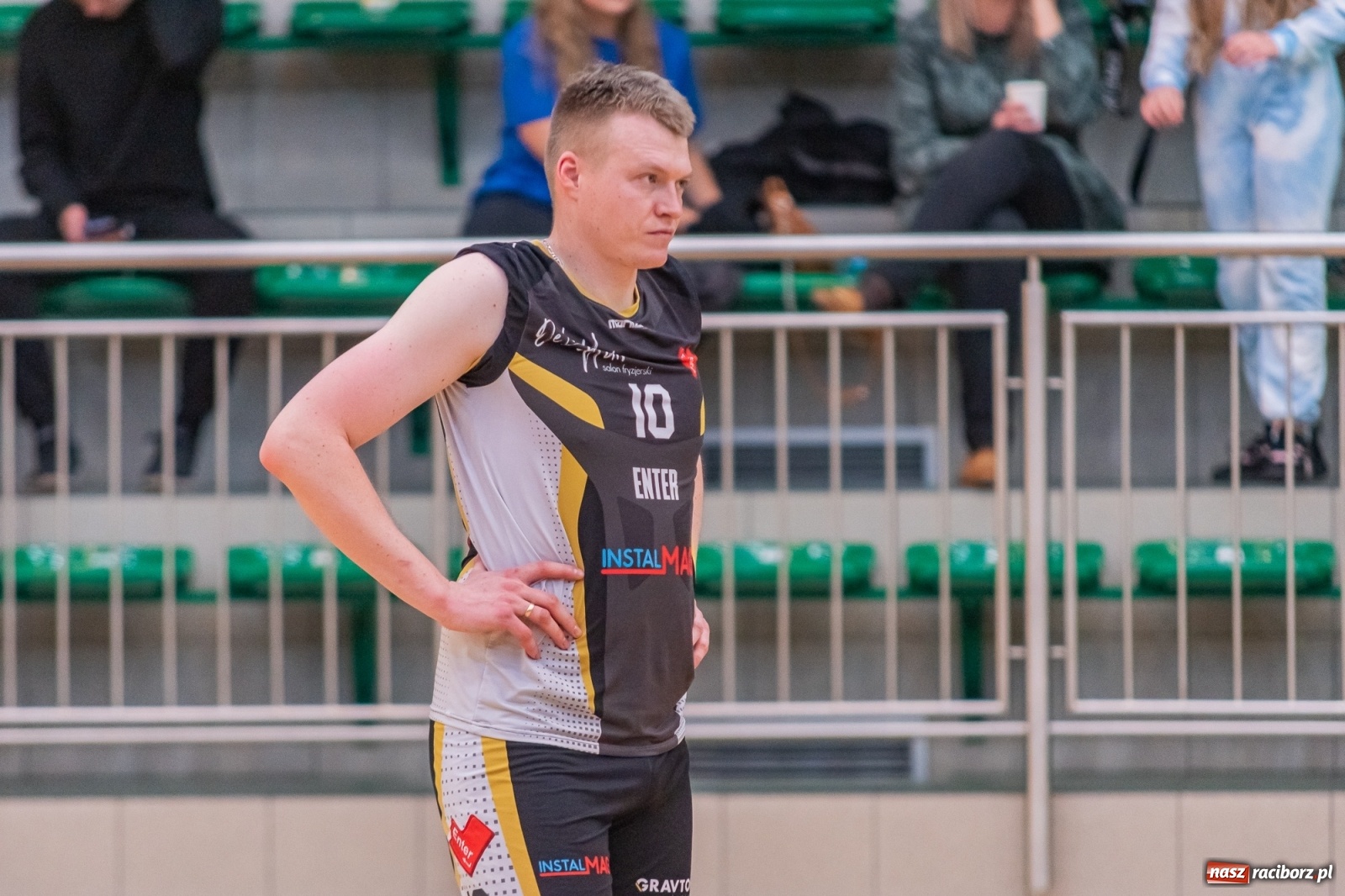 Zdjęcie w galerii na portalu naszraciborz.pl: Lunatycy zdetronizowani. XXV sezon RLPS za nami [FOTO i WIDEO] wiadomości z regionu