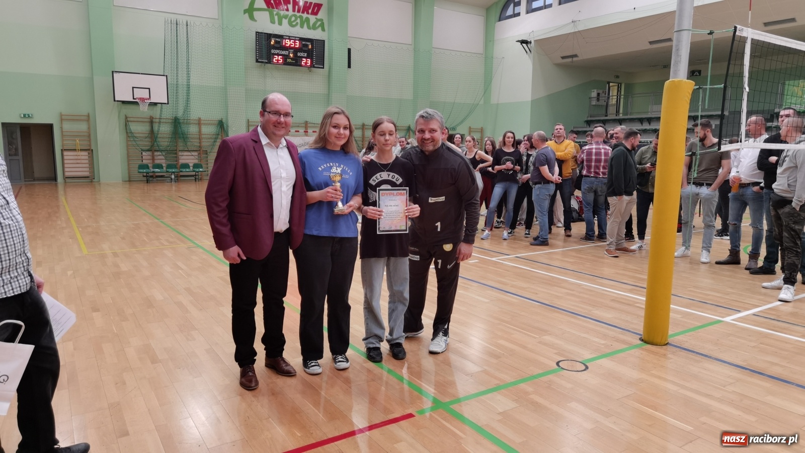 Zdjęcie w galerii na portalu naszraciborz.pl: Lunatycy zdetronizowani. XXV sezon RLPS za nami [FOTO i WIDEO] wiadomości z regionu