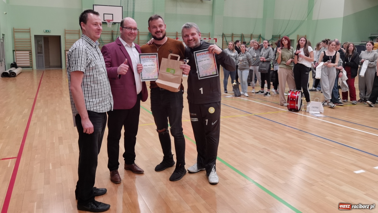 Zdjęcie w galerii na portalu naszraciborz.pl: Lunatycy zdetronizowani. XXV sezon RLPS za nami [FOTO i WIDEO] wiadomości z regionu