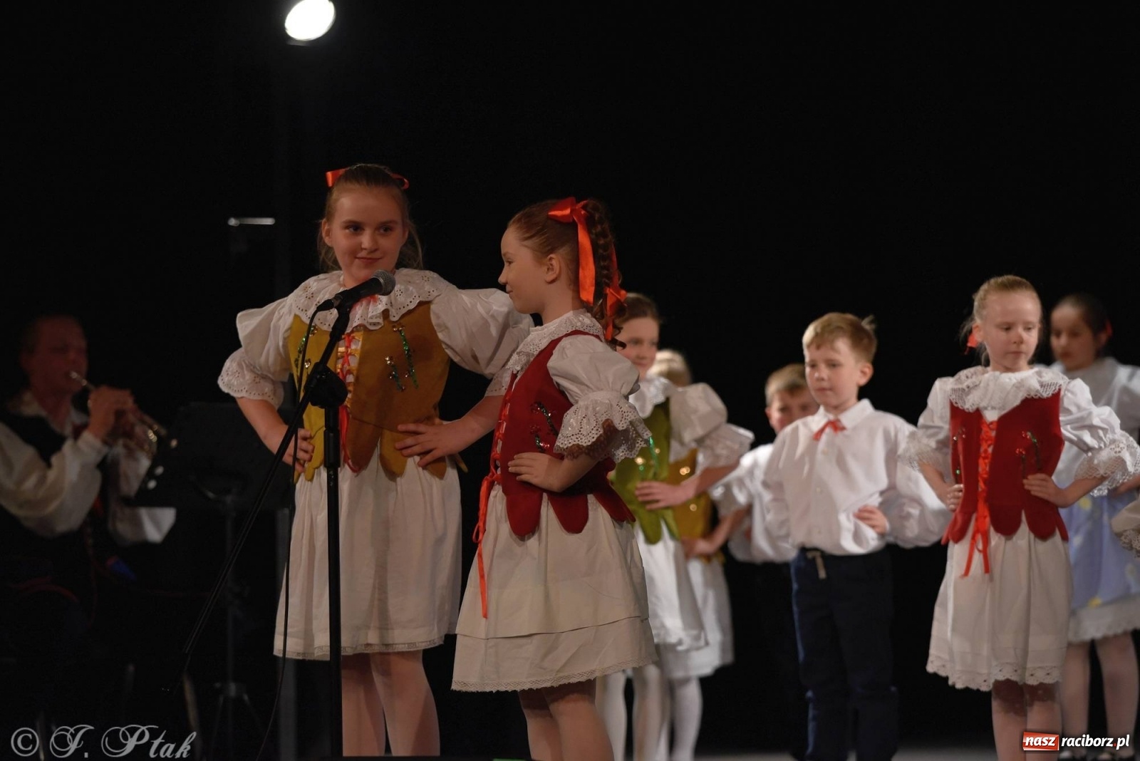 Zdjęcie w galerii na portalu naszraciborz.pl: Raciborskie obchody 100-lecia Związku Polaków w Niemczech [FOTO i WIDEO] wiadomości z regionu