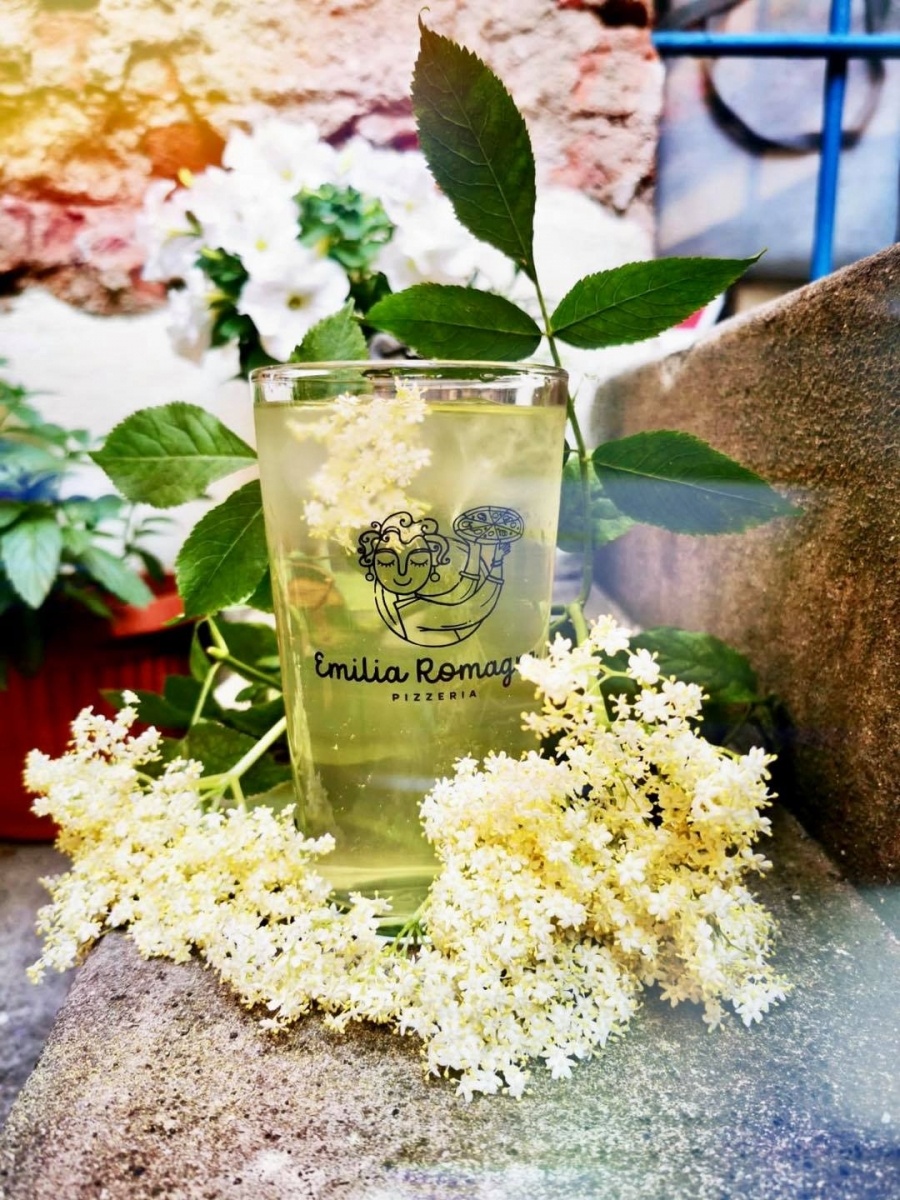 Zdjęcie w galerii na portalu naszraciborz.pl: Pizzeria Emilia Romagna poszerza działalność i poszukuje nowych pracowników wiadomości z regionu