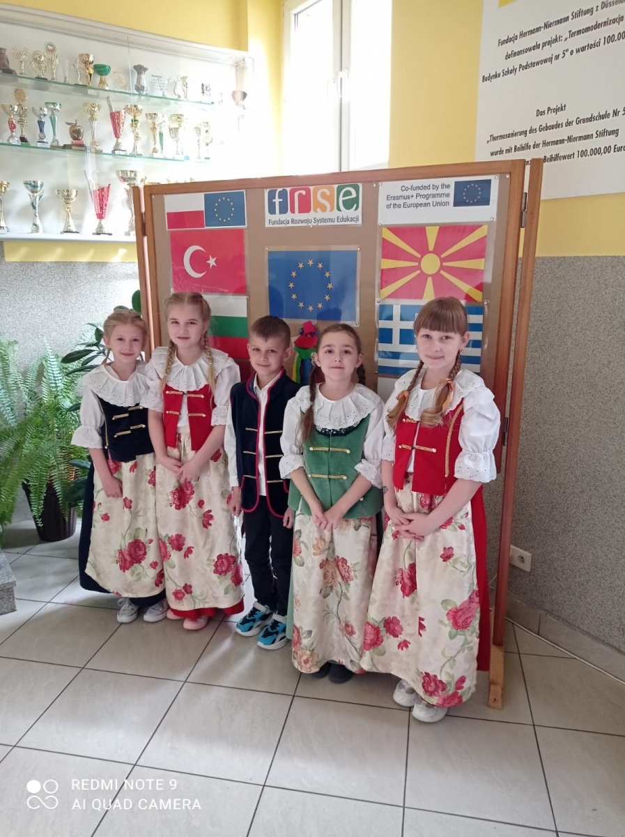 Zdjęcie w galerii na portalu naszraciborz.pl: My Digi Edu World. Spotkanie projektowe Erasmus+ w ZSP numer 4 wiadomości z regionu