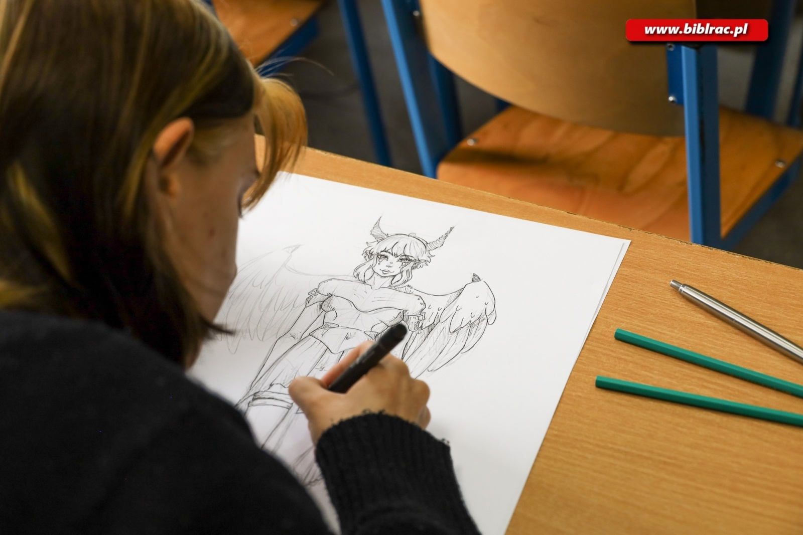 Zdjęcie w galerii na portalu naszraciborz.pl: Warsztaty tworzenia ilustracji w bibliotecznym projekcie Pozytywnie zaBOOKowani wiadomości z regionu