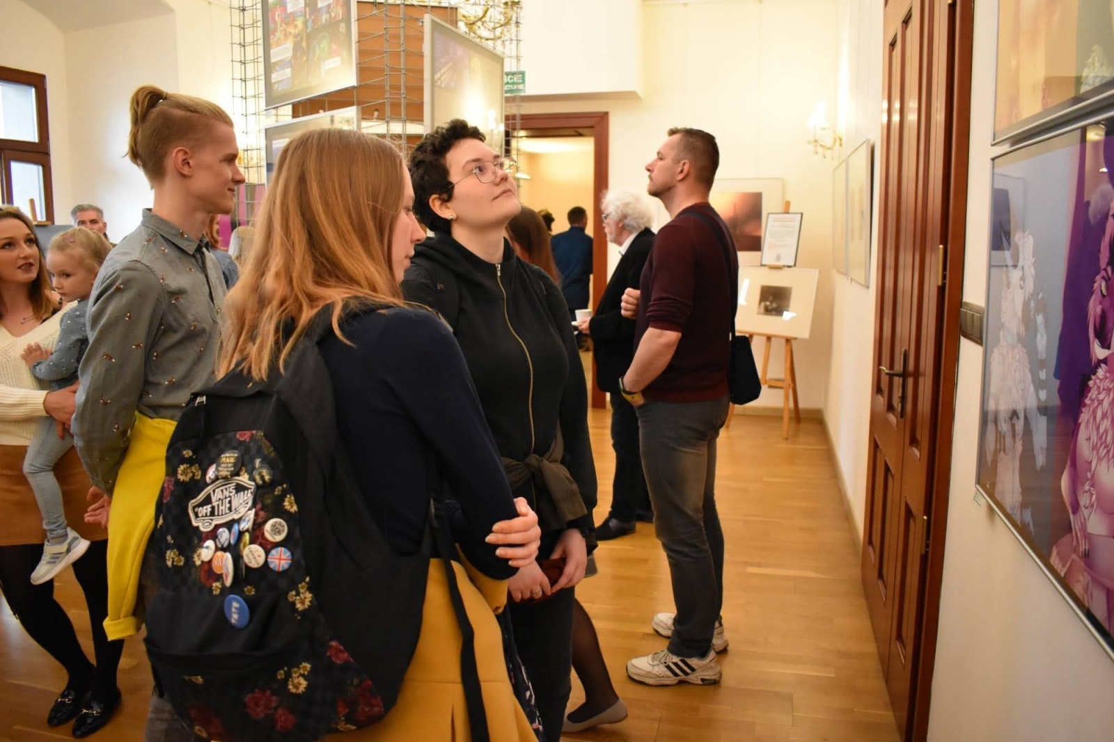 Zdjęcie w galerii na portalu naszraciborz.pl: DYPLOMY 2022 - wernisaż wystawy na Zamku Piastowskim wiadomości z regionu