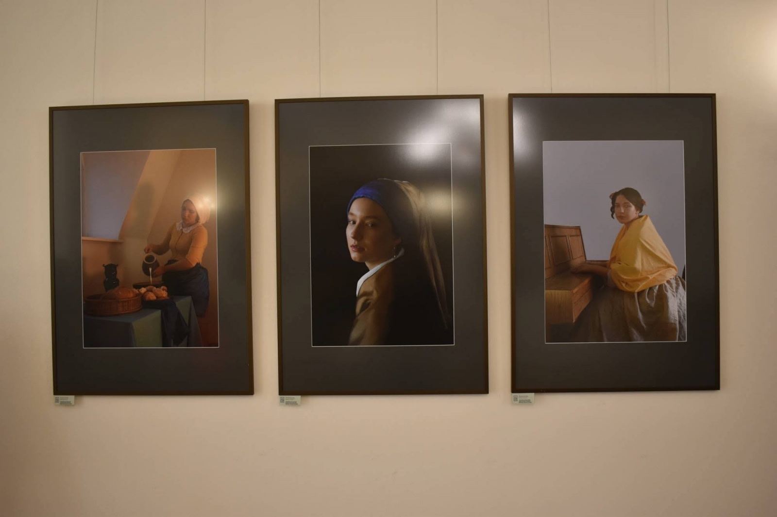 Zdjęcie w galerii na portalu naszraciborz.pl: DYPLOMY 2022 - wernisaż wystawy na Zamku Piastowskim wiadomości z regionu