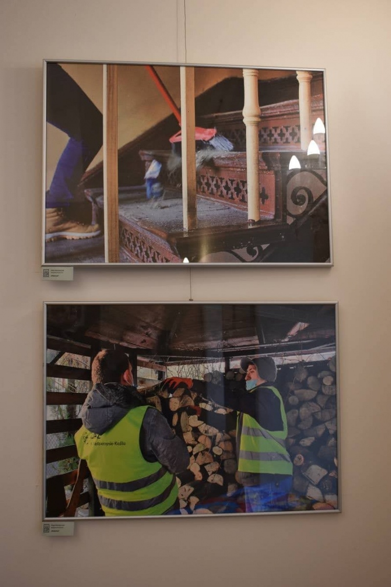 Zdjęcie w galerii na portalu naszraciborz.pl: DYPLOMY 2022 - wernisaż wystawy na Zamku Piastowskim wiadomości z regionu