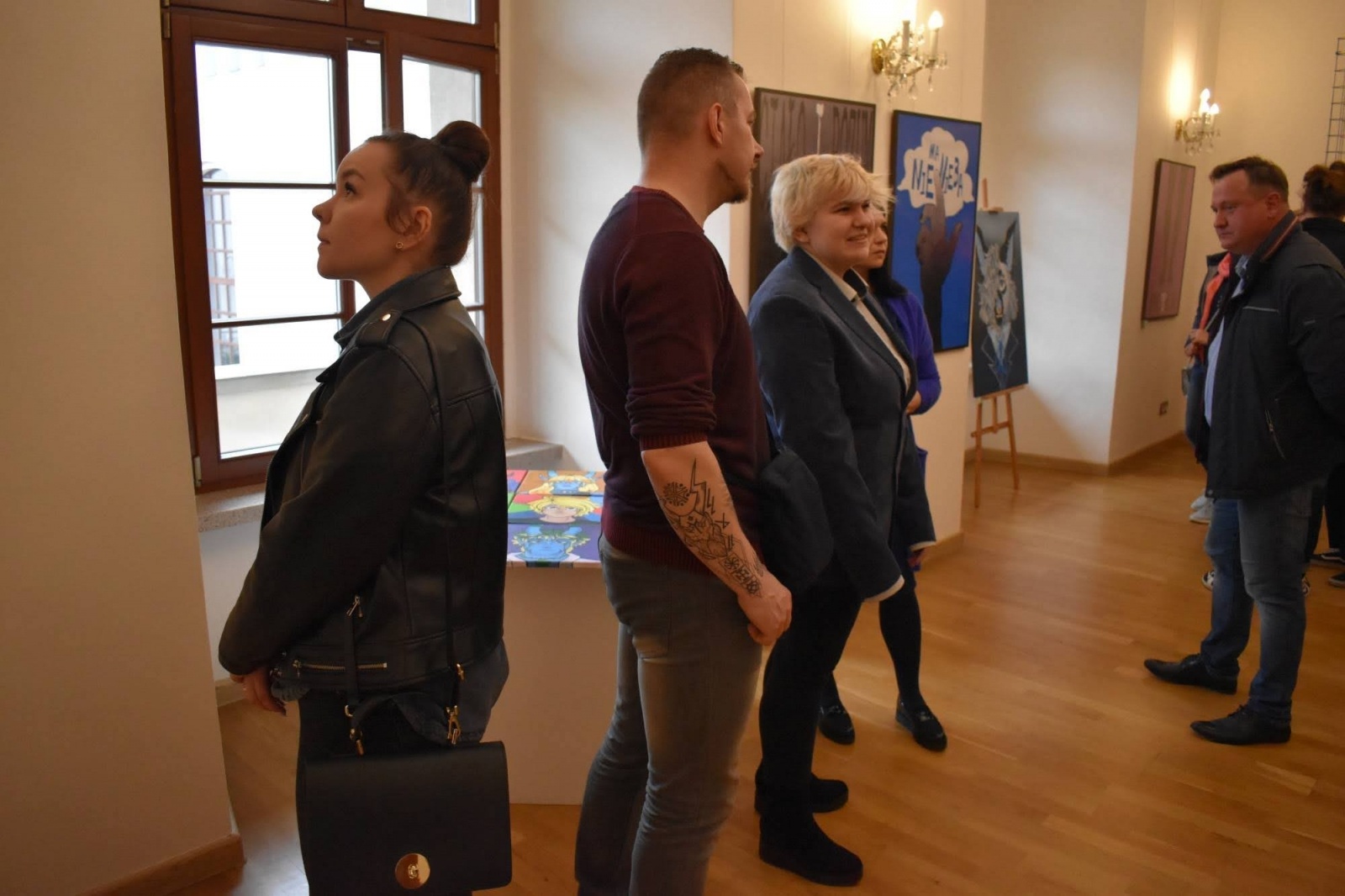 Zdjęcie w galerii na portalu naszraciborz.pl: DYPLOMY 2022 - wernisaż wystawy na Zamku Piastowskim wiadomości z regionu