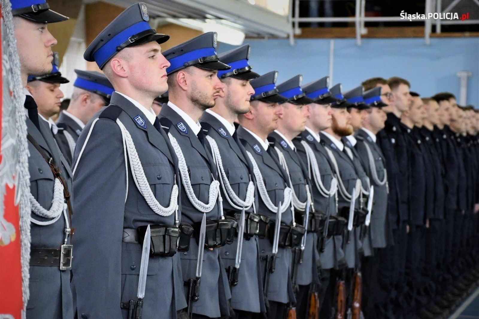 Zdjęcie w galerii na portalu naszraciborz.pl: Ślubowanie nowych policjantów śląskiego garnizonu wiadomości z regionu