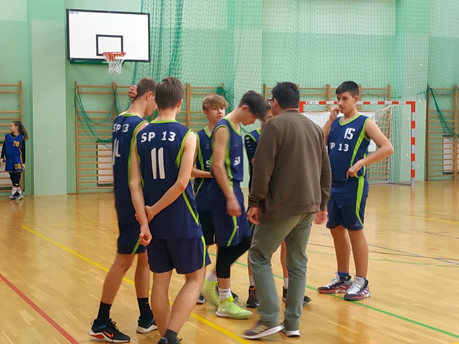 Zdjęcie w galerii na portalu naszraciborz.pl: Chłopcy z Trzynastki najlepszymi koszykarzami w rejonie wiadomości z regionu