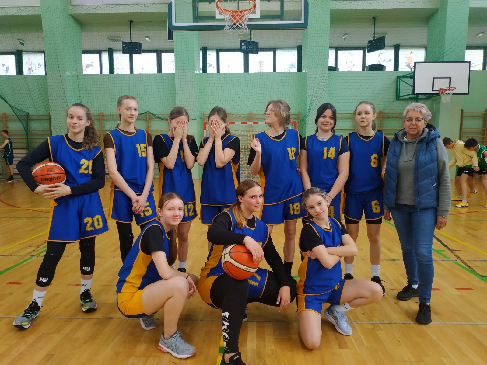 Zdjęcie w galerii na portalu naszraciborz.pl: Chłopcy z Trzynastki najlepszymi koszykarzami w rejonie wiadomości z regionu