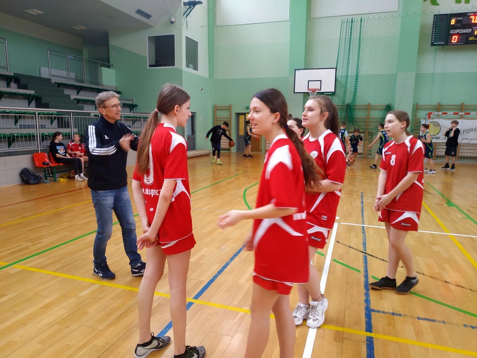 Zdjęcie w galerii na portalu naszraciborz.pl: Chłopcy z Trzynastki najlepszymi koszykarzami w rejonie wiadomości z regionu